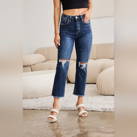 RFM Crop Dylan Full Size Tummy Control Distressed High Waist Raw Hem Jeans - Picture 10 of 16